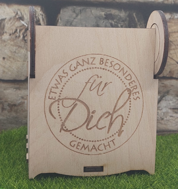 Kleine Geschenkbox - Zusammengebaut – Bild 2